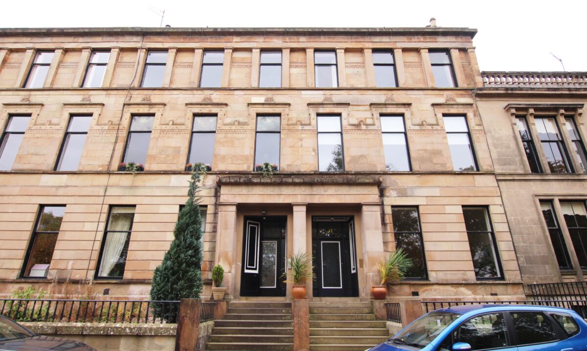 Hamilton Drive, Kelvinbridge