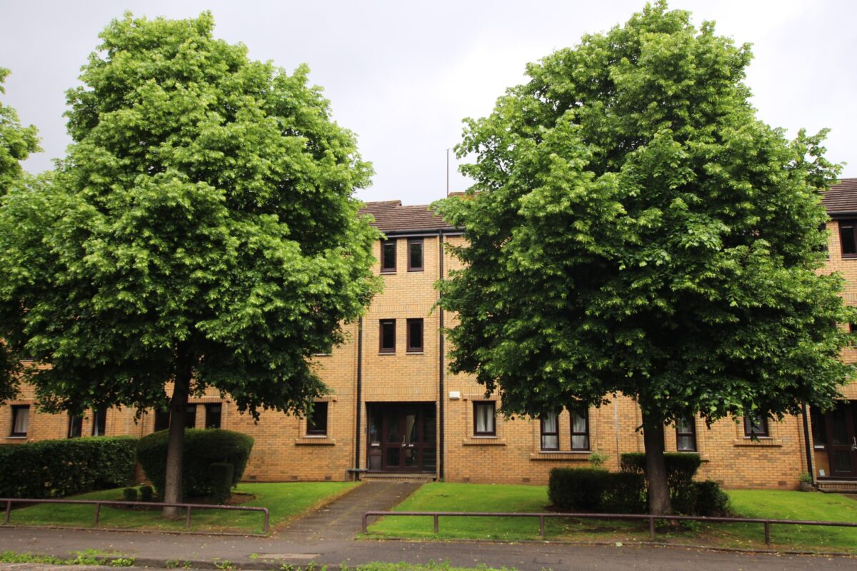 North Woodside Road, Kelvinbridge