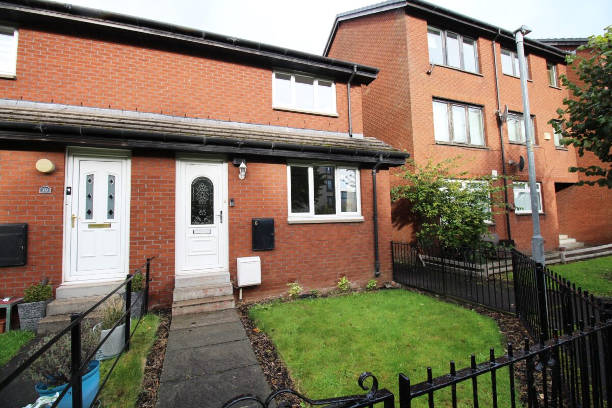 Newhall Street, Bridgeton